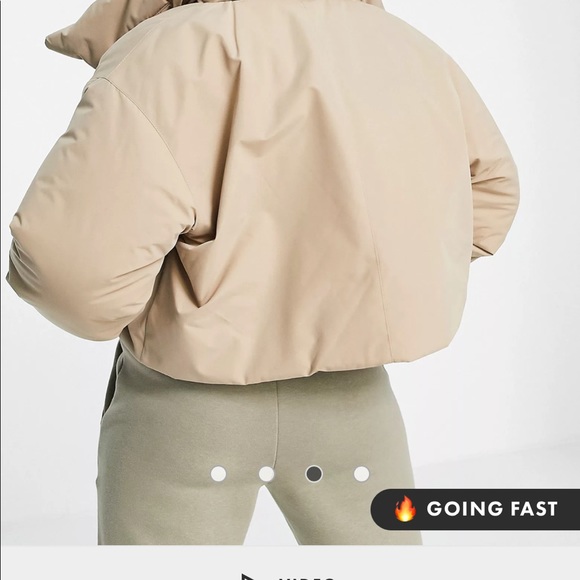 ASOS DESIGN luxe collar cropped puffer jacket in camel - Picture 3 of 4